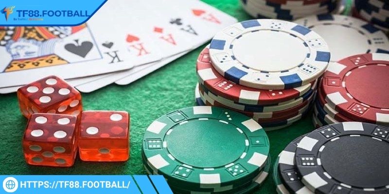 Tay mạnh hơn thắng toàn bộ số tiền đặt cược